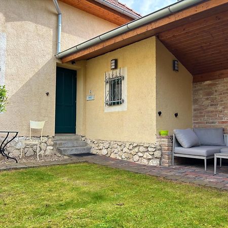 Lichtenštejnské domky Lednice Exteriér fotografie