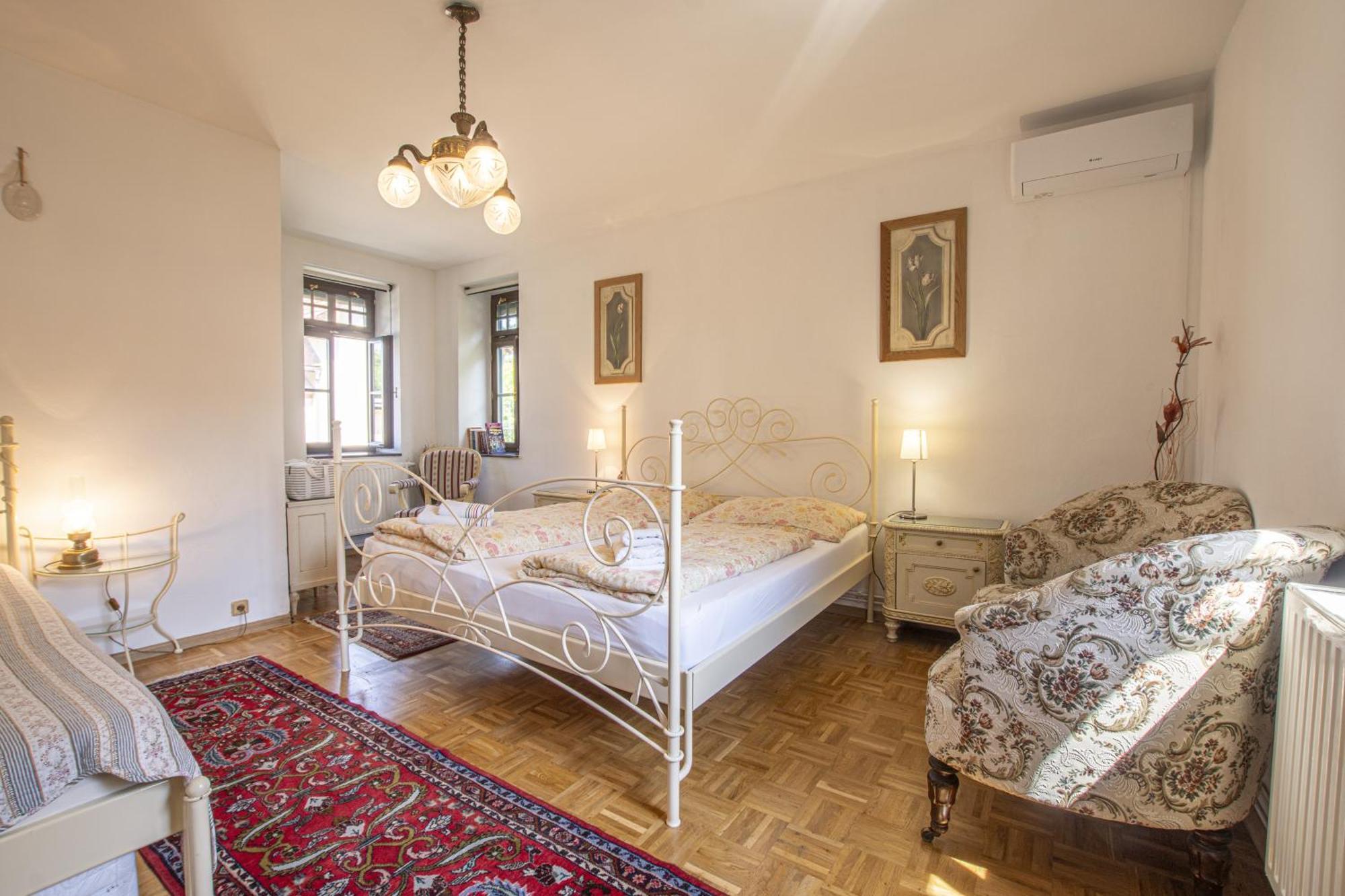 Lichtenštejnské domky Lednice Pokoj fotografie